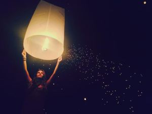 lantern release thailand new year